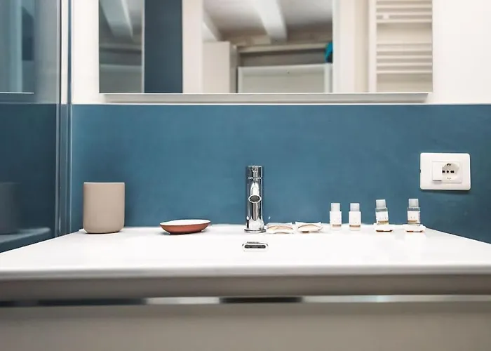 Apartment Center-town Elegant Loft Parma